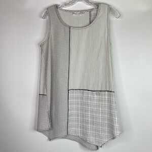 Habitat Black And White Sleeveless Shirt With Pocket Size Small